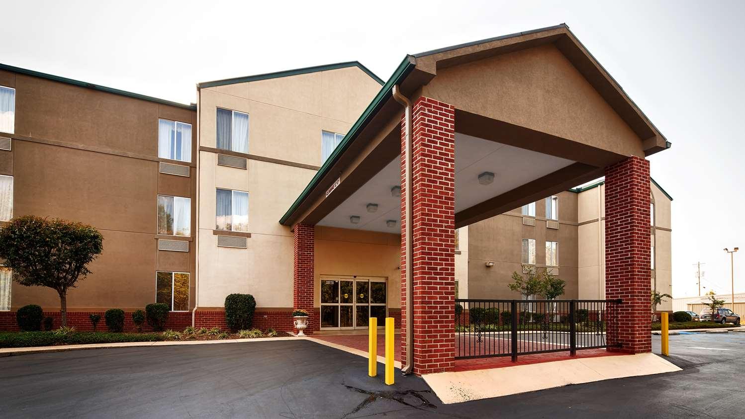Best Western Plus Russellville Hotel & Suites Dış mekan fotoğraf