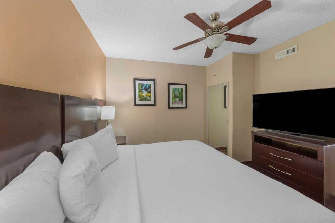 Best Western Plus Russellville Hotel & Suites Dış mekan fotoğraf