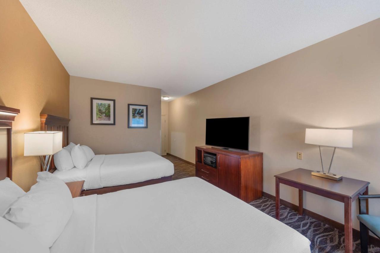Best Western Plus Russellville Hotel & Suites Dış mekan fotoğraf
