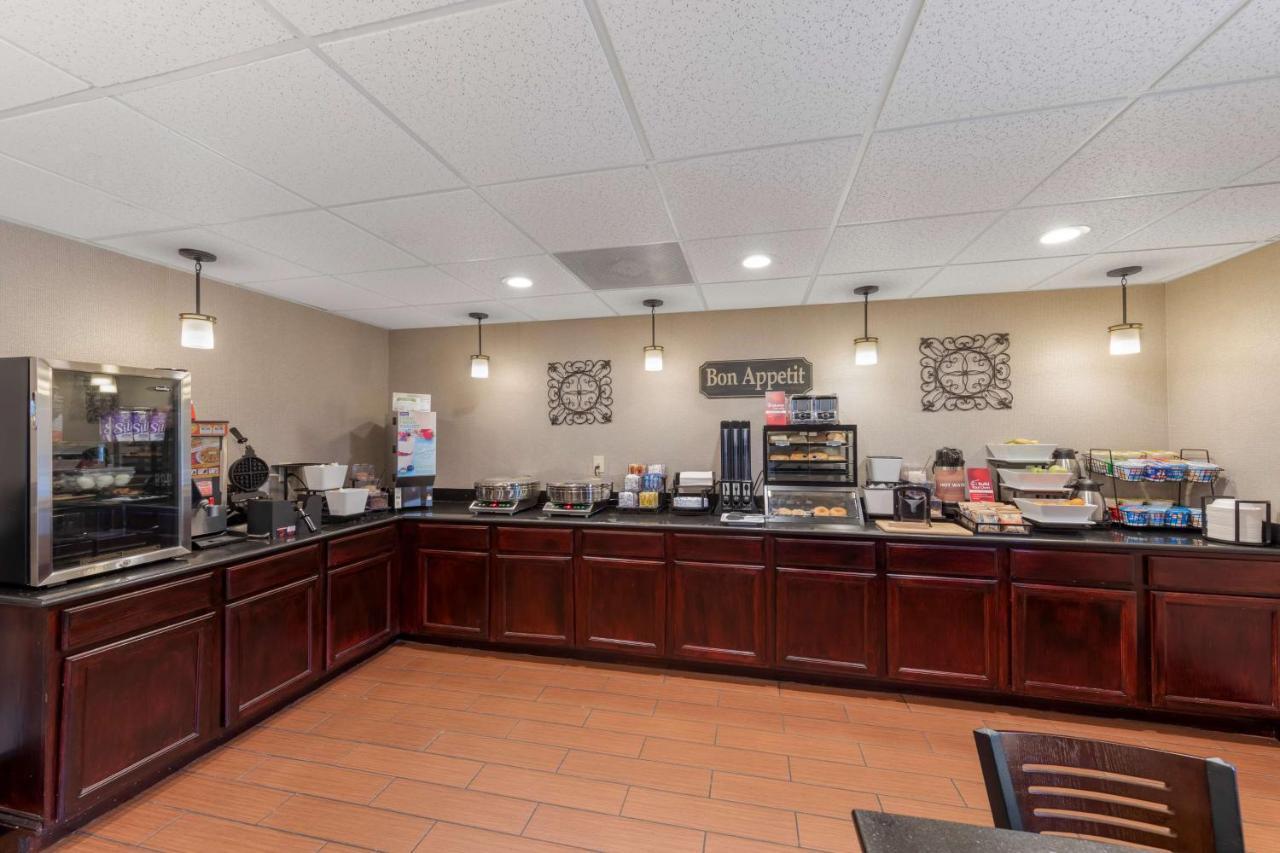 Best Western Plus Russellville Hotel & Suites Dış mekan fotoğraf