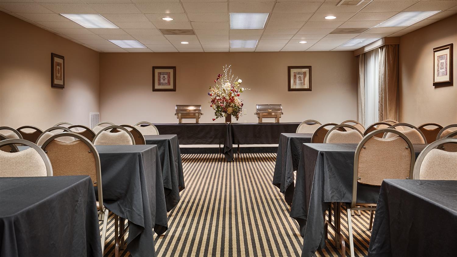 Best Western Plus Russellville Hotel & Suites Dış mekan fotoğraf