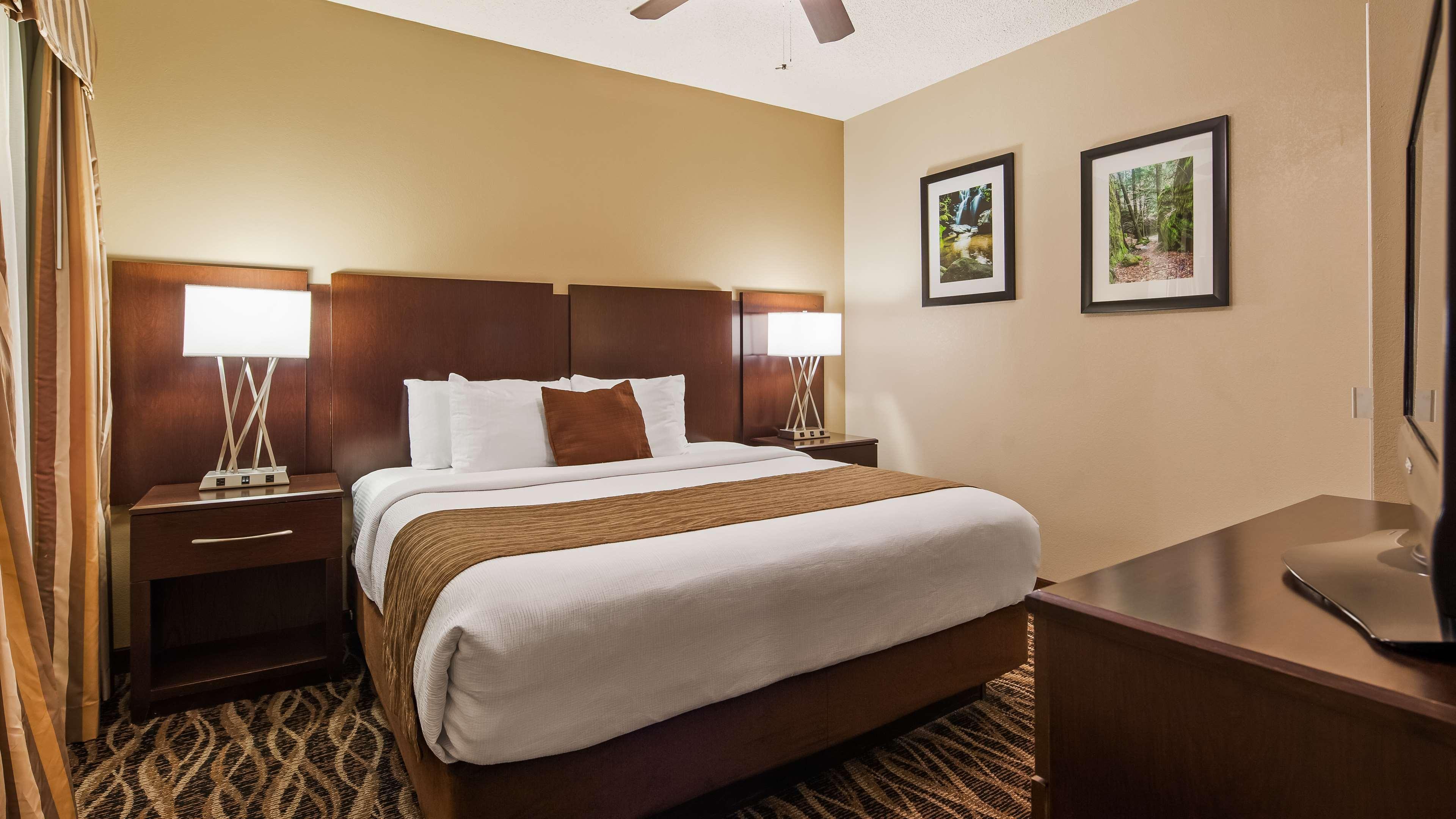 Best Western Plus Russellville Hotel & Suites Dış mekan fotoğraf