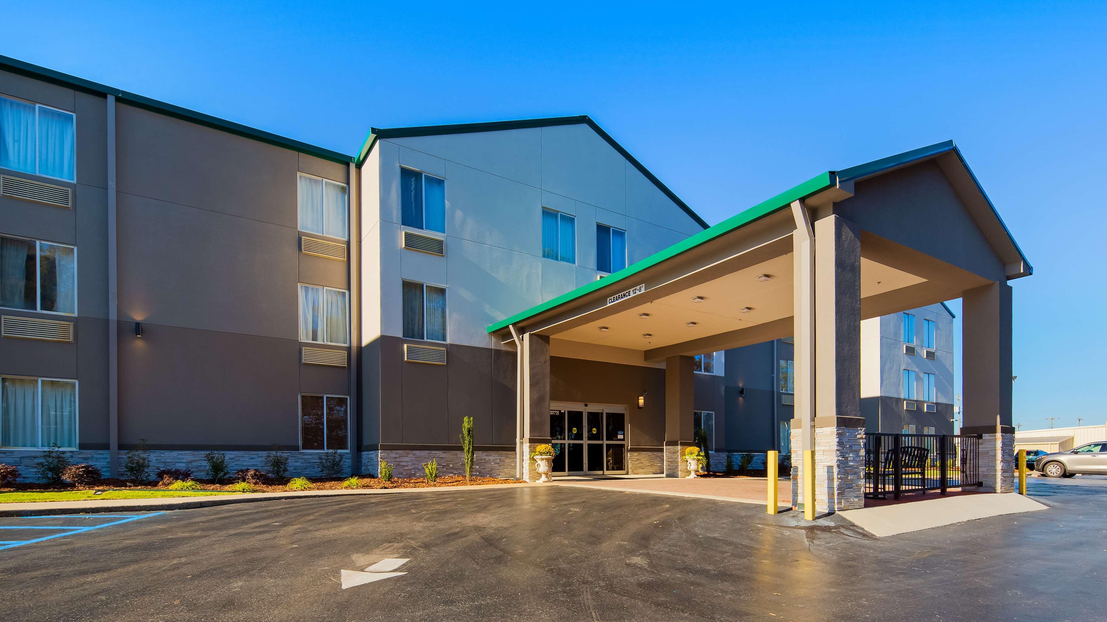 Best Western Plus Russellville Hotel & Suites Dış mekan fotoğraf