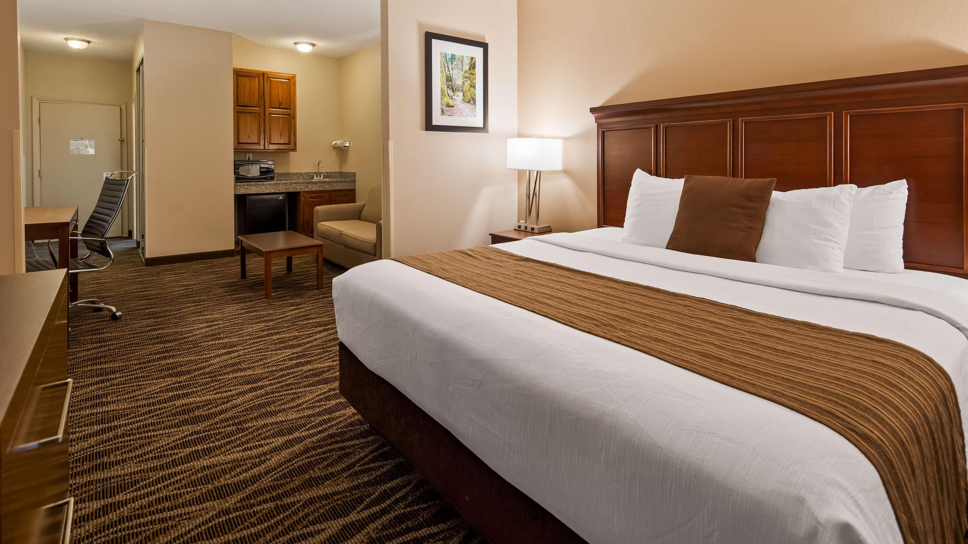 Best Western Plus Russellville Hotel & Suites Dış mekan fotoğraf