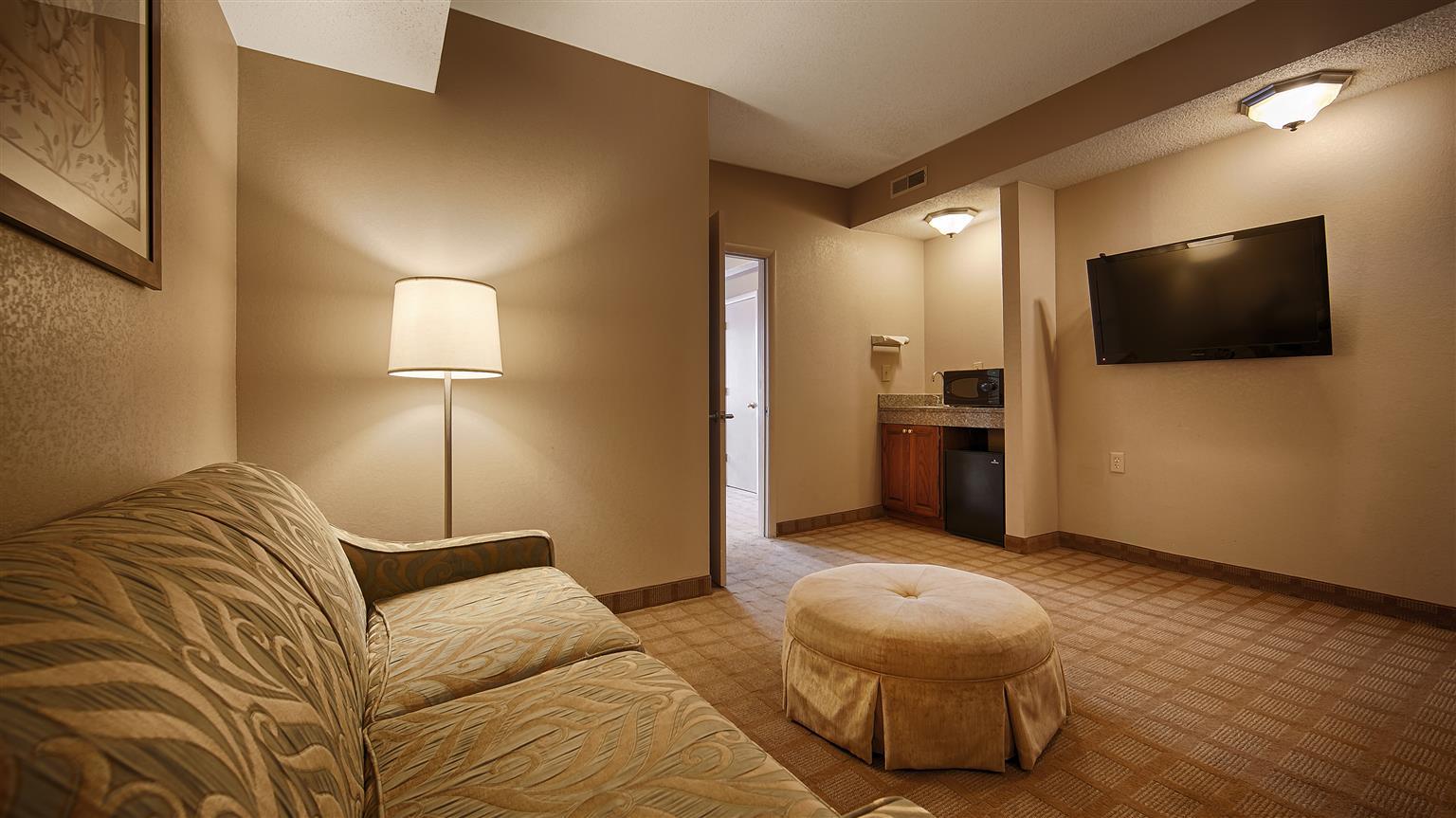 Best Western Plus Russellville Hotel & Suites Dış mekan fotoğraf